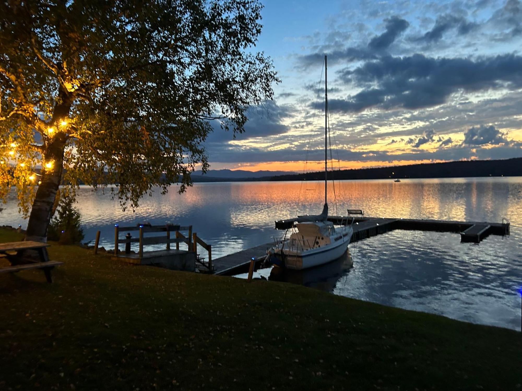 Lac-Mégantic Auberge Et Chalets Sur Le Lac מראה חיצוני תמונה
