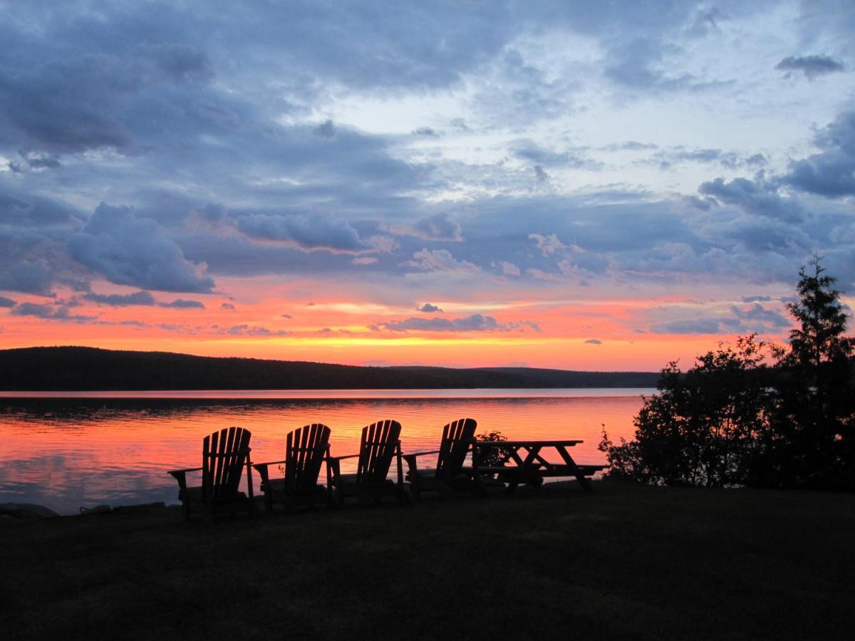 Lac-Mégantic Auberge Et Chalets Sur Le Lac מראה חיצוני תמונה